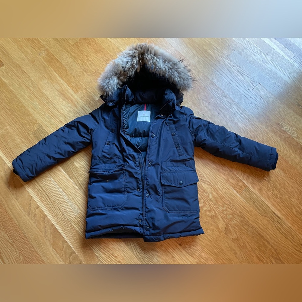 Navy Moncler boys down jacket with fur collar